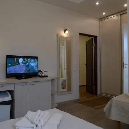 Feyena Vendégház Vaana